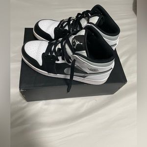 Jordan 1 midrise youth 7